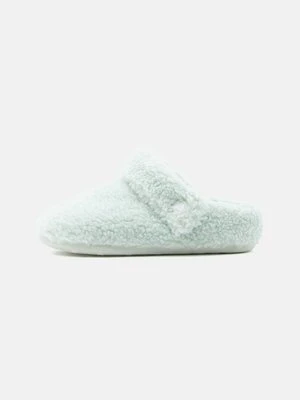 Kapcie Crocs jasnozielony