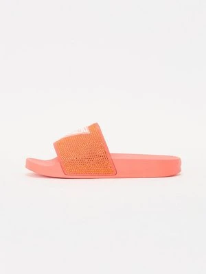 Kapcie Guess