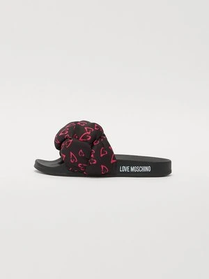 Kapcie Love Moschino