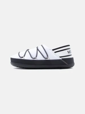 Kapcie Moon Boot biały