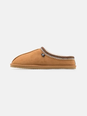 Kapcie Pier One By Zalando koniakowy