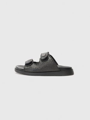Kapcie Steve Madden