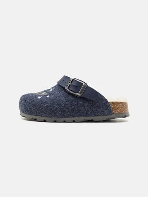 Kapcie Superfit