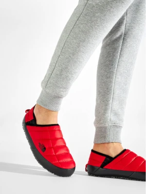 Kapcie The North Face Thermoball Traction Mule V NF0A3UZNKZ31-070 Czerwony