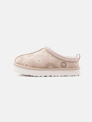 Kapcie UGG piaskowy