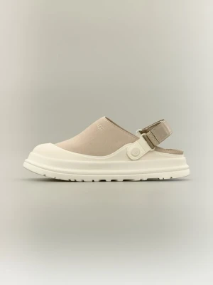 Kapcie UGG piaskowy