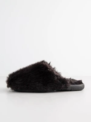 Kapcie Victoria Shoes
