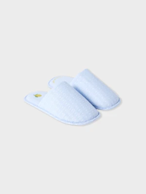 Kapcie w kropki Etam