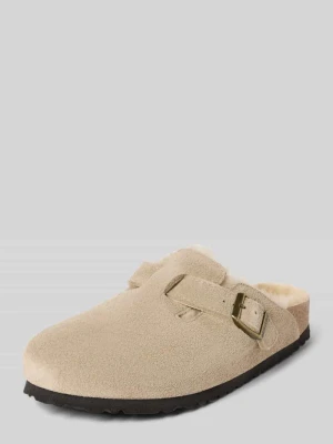 Kapcie ze skóry naturalnej z obszyciem futerkiem model ‘BOSTON’ Birkenstock