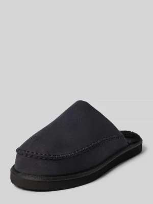 Kapcie ze sztucznym futerkiem model ‘MANOR MOC MULE’ Jack&Jones Czarny