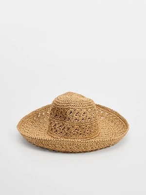 Kapelusz & Other Stories