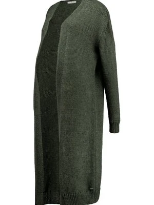 Kardigan bellybutton