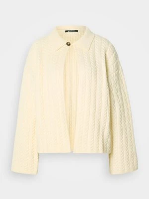 Kardigan Gina Tricot