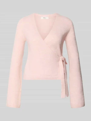 kardigan o kroju regular fit z dodatkiem wełny w kopertowym stylu Gina Tricot Różowy
