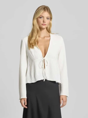 Kardigan o kroju slim fit z elastycznej krepy model ‘CAMILLE’ Only