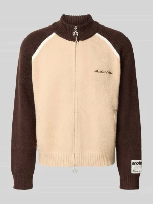 Kardigan rozpinany z detalami z logo Another Cotton Lab Średniobrązowy