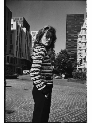 Kardigan w paski czarny Moodo