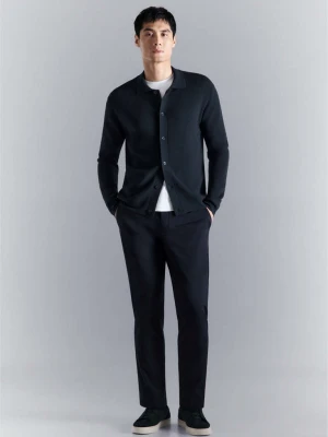 Zdjęcie produktu Kardigan z cienkiej dzianiny comfort stretch granatowy - Mężczyzna - - MANGO MAN