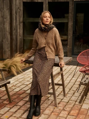 Zdjęcie produktu Kardigan z dekoltem w serek Moodo