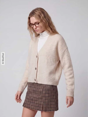 Kardigan z dużymi guzikami model 'ONLZOEY' Only Écru melanż