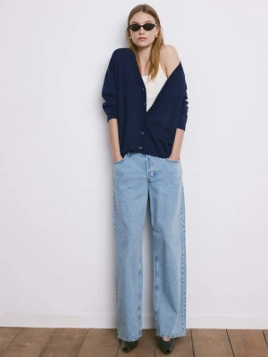 Kardigan z dzianiny z dekoltem w szpic ciemnogranatowy - Kobieta - - MANGO