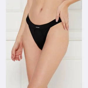 Karl Lagerfeld Figi brazylijskie essential