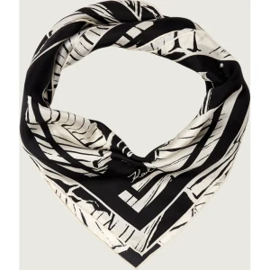 Karl Lagerfeld Jedwabna chusta K/signature