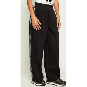 Karl Lagerfeld Kids Spodnie dresowe | Relaxed fit
