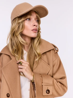 Karmelowa czapka z daszkiem z dodatkiem wełny TARANKO