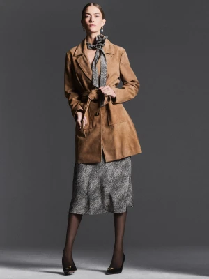 Karmelowy krótki płaszcz z zamszu TARANKO