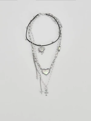 Kaskadowy naszyjnik w stylu gotyckim House
