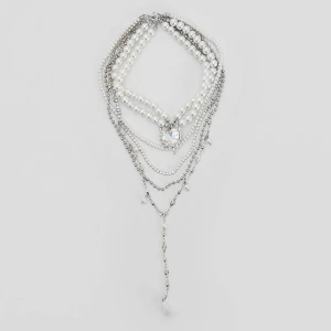 Kaskadowy naszyjnik z perłami House