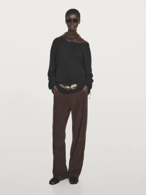 Sweter Oversize Ze 100% Kaszmiru Z Dekoltem W Serek - Czarny - - Massimo Dutti - Kobieta