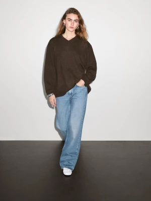 Kaszmirowy Sweter Oversize Z Dekoltem W Serek - Czekoladowy - - Massimo Dutti - Kobieta