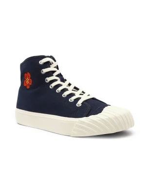 Kenzo Trampki