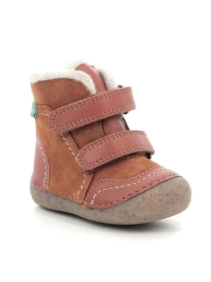 Kickers Skórzane kozaki zimowe "Sosnowkro" w kolorze jasnobrązowo-jasnoróżowym rozmiar: 24