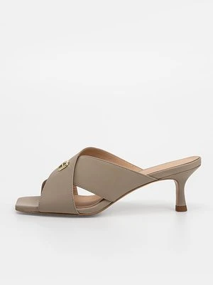 Klapki aigner