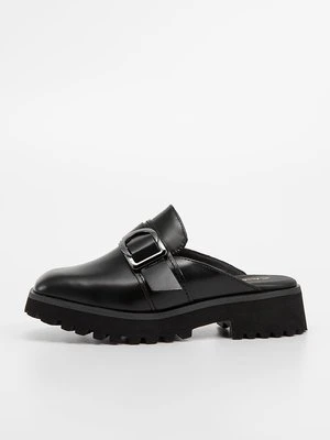 Klapki płaskie Clarks