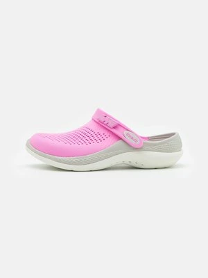 Klapki płaskie Crocs