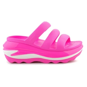 Klapki Crocs Mega Crush Triple Strap 209842-6TW różowe