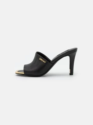 Klapki DKNY