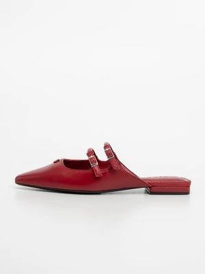 Klapki płaskie DKNY