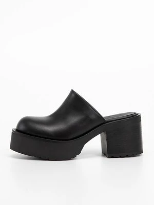 Klapki Filippa K