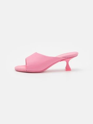 Klapki Mansur Gavriel