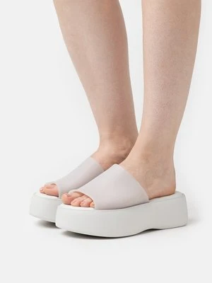 Klapki Melissa