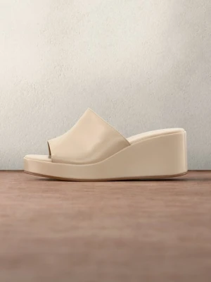Klapki na obcasie Anna Field By Zalando mleczny