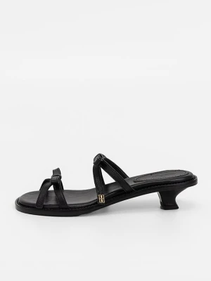 Klapki na obcasie By Malene Birger czarny