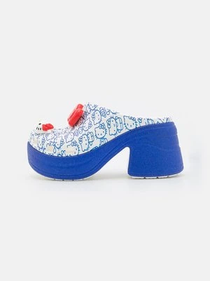 Klapki na obcasie Crocs