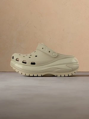 Klapki na obcasie Crocs