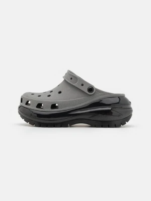 Klapki na obcasie Crocs szary